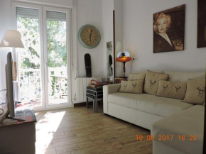 Гостиница Madrid Downtown Chamberi  Мадрид